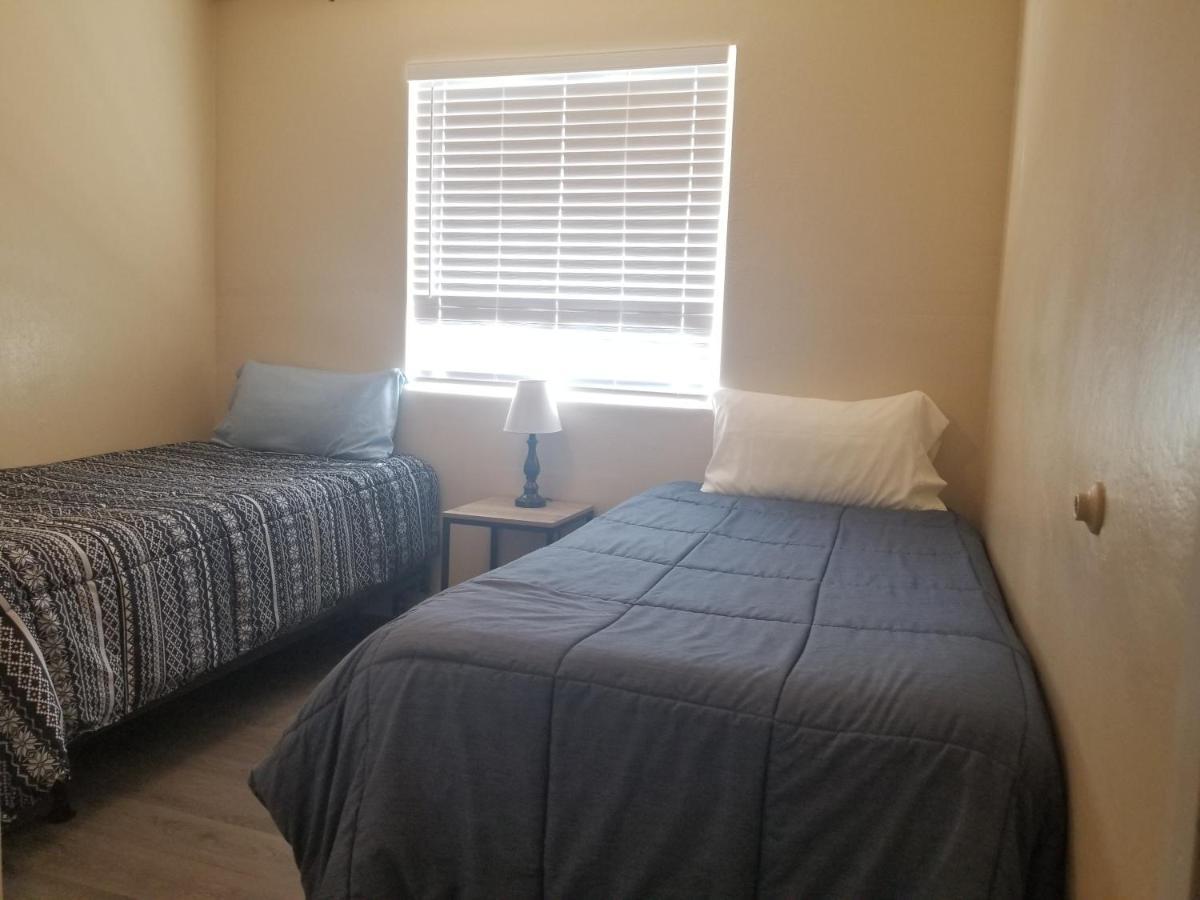 Southwest Tucson Gatewayアパートメント エクステリア 写真
